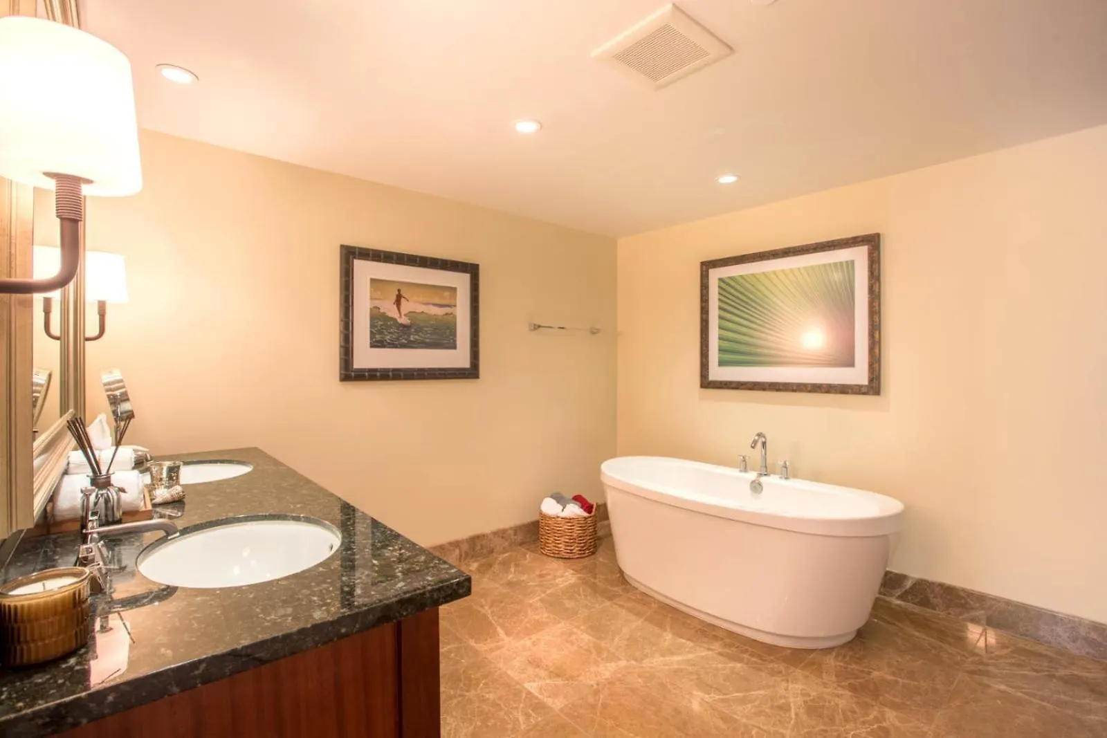 Kbm Resorts Free Car Honua Kai Konea Hkk-349 Ocean View Easy Beach Access Kaanapali 0*,  United States